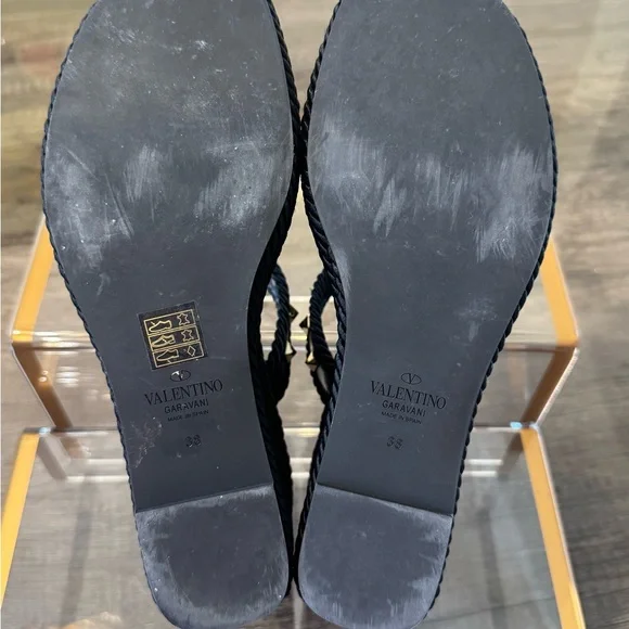 Authentic Valentino Garavani Rock Stud Wedges - Picture 8 of 9